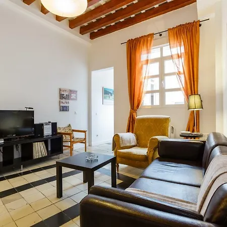 Arbolí Apartamento Cádis